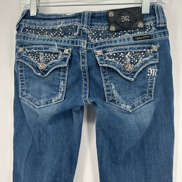 Vintage y2k Women's Low Rise Bedazzled Miss Me Blue Denim Bootcut Jeans Sz 27 - Picture 8 of 10